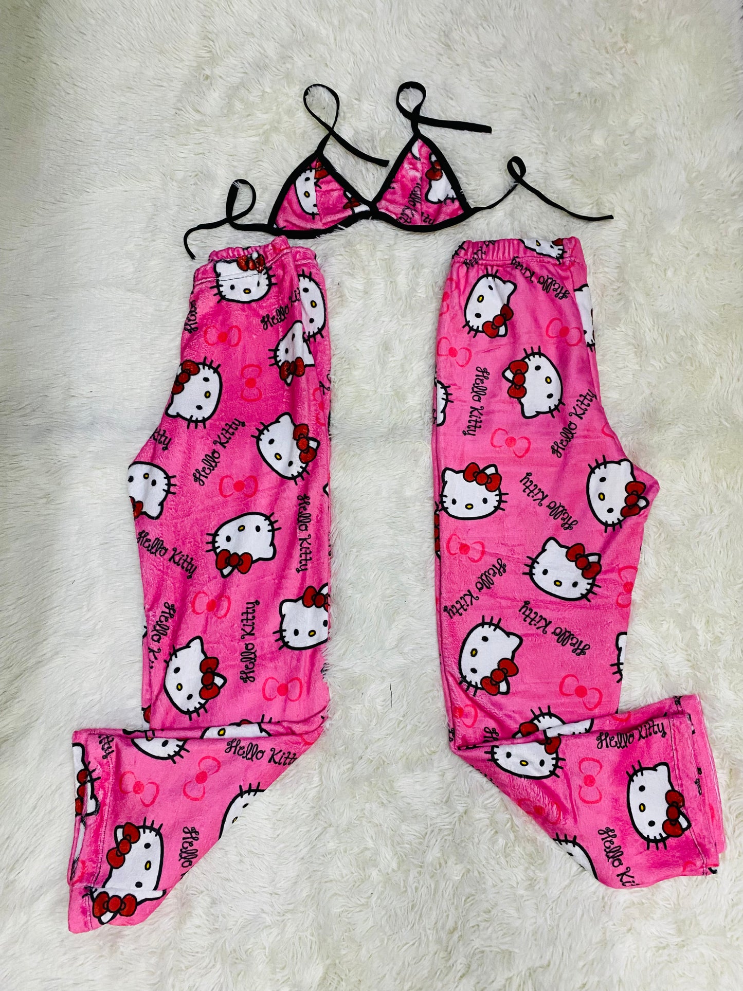 plush pajama dúo hello kitty rosa