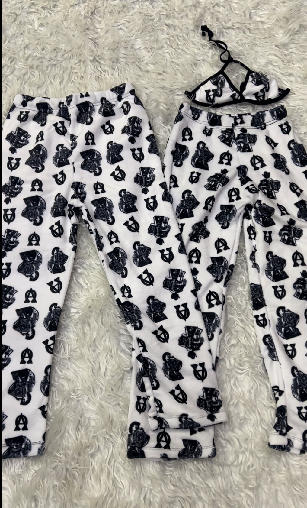 Duo de pijama afelpada Alfredo Olivias