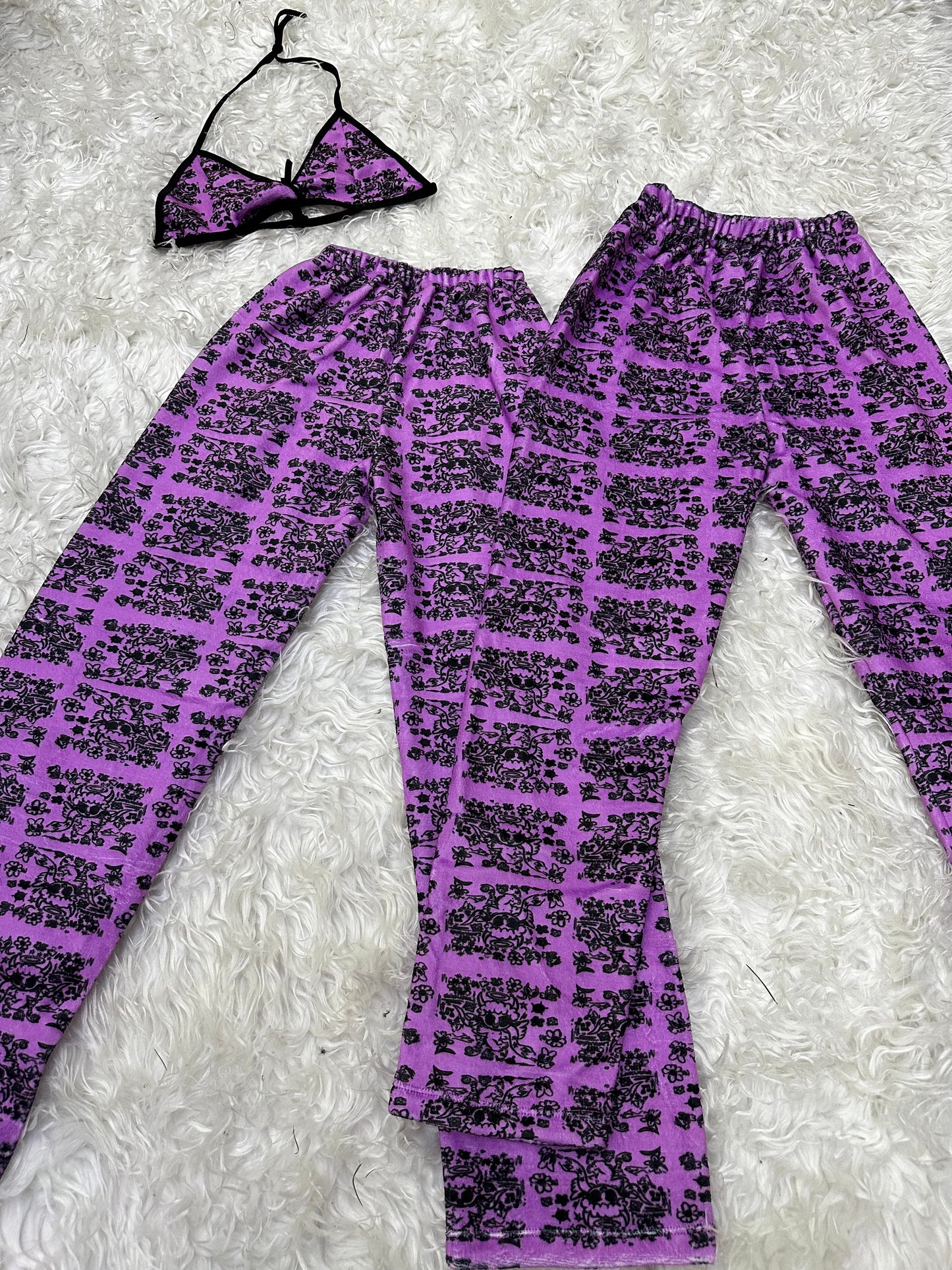 Duo de pijama afelpada karol g