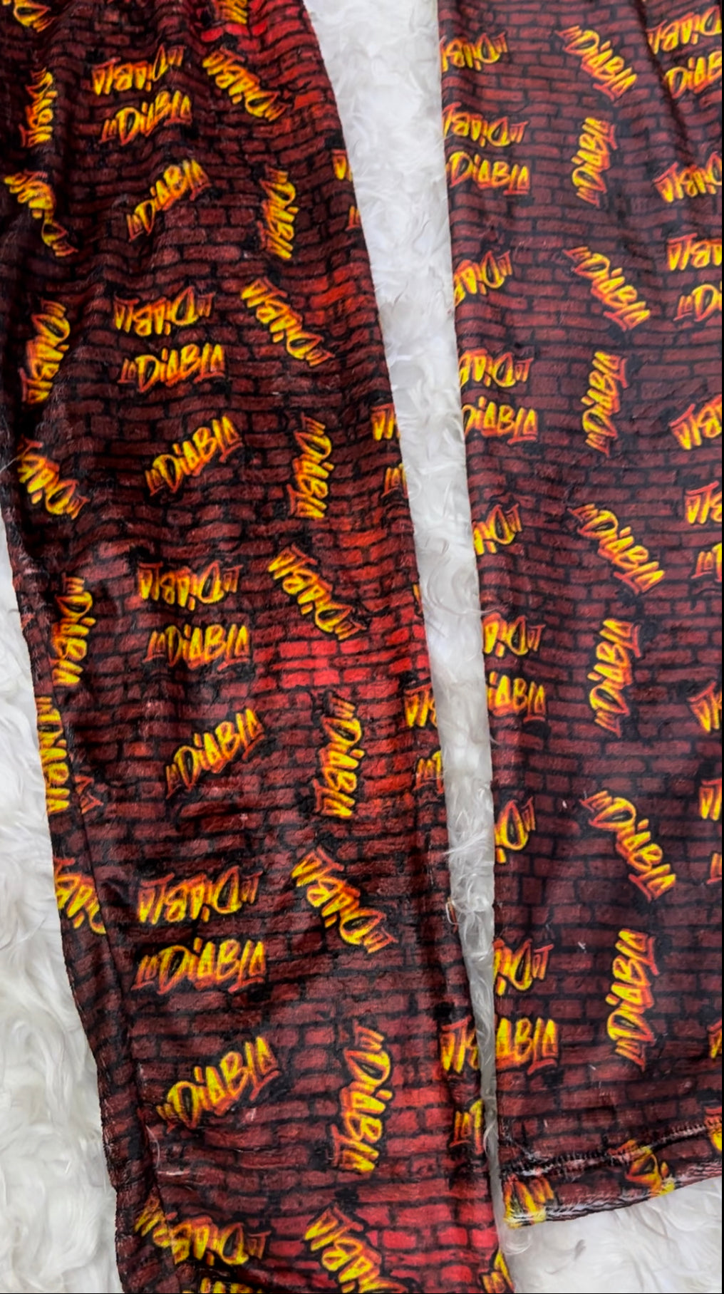 Duo de pijama afelpada la diabla